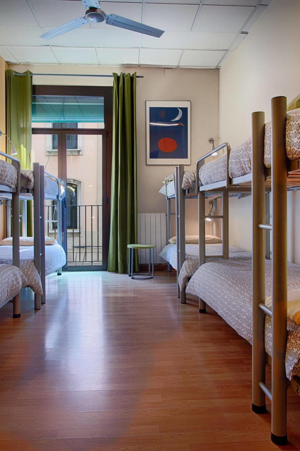 Itaca Hostel Barcelona Exteriör bild